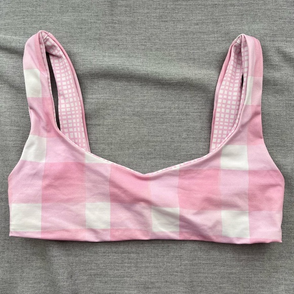 SOLID & STRIPED Other - NWOT Solid & Striped Elle Pink and White Reversible Scoop Bikini Top, Size XS